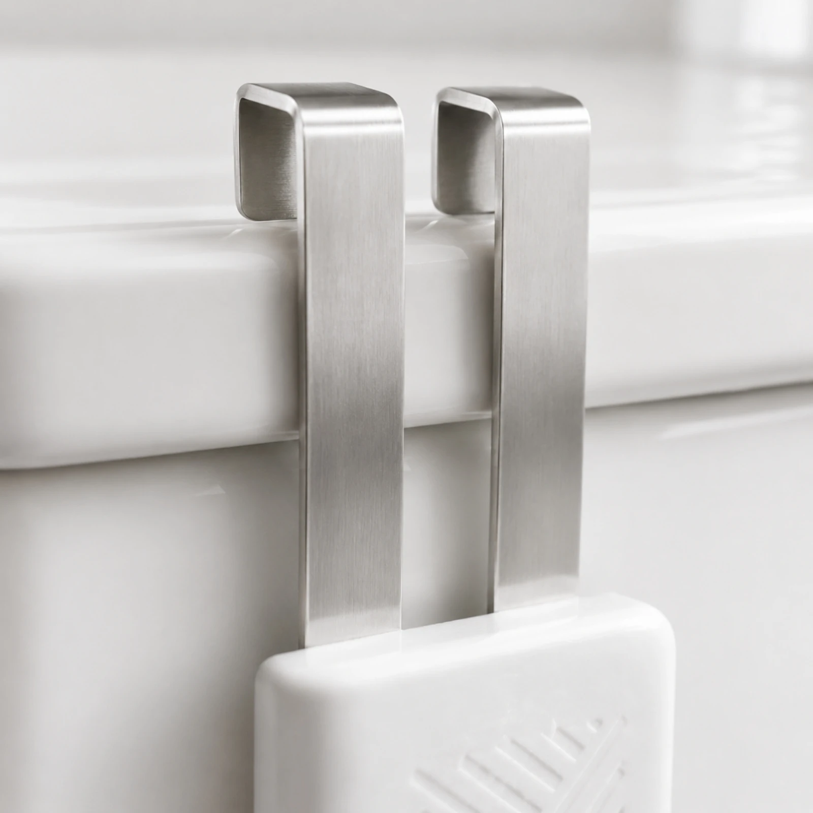 

Toilet Tank Tablet Holder White Hanging Toilet Tank Holder Bathroom Cleaning Item Easy to Install Tooleffortless Setup