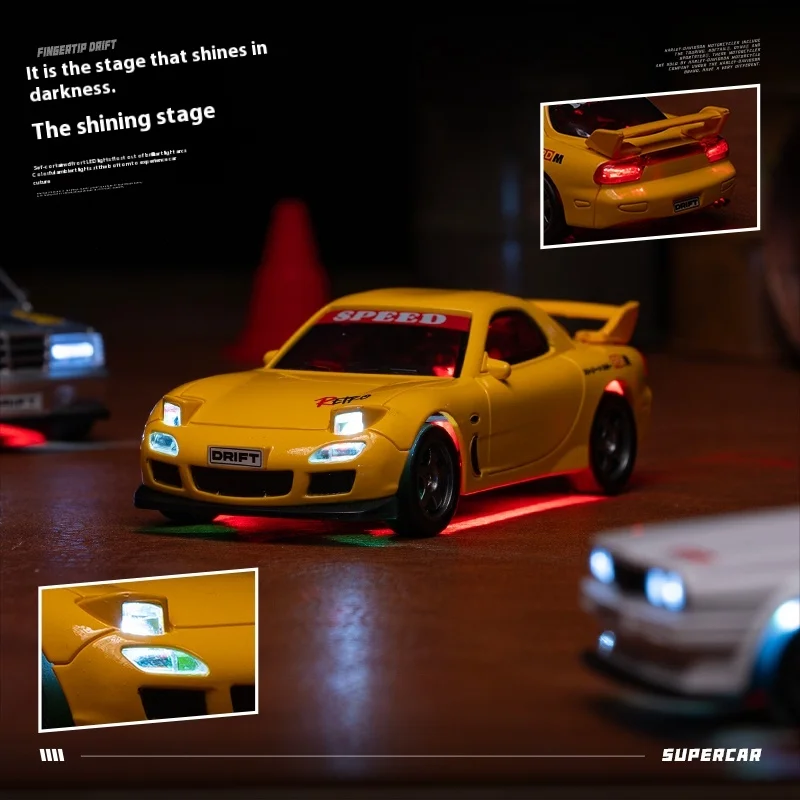 1:43 RC Drift Car 4WD Desktop Remote Control Car Toy 2.4G Simulation of Retro Car Models for Boys' Toys Birthday Gift