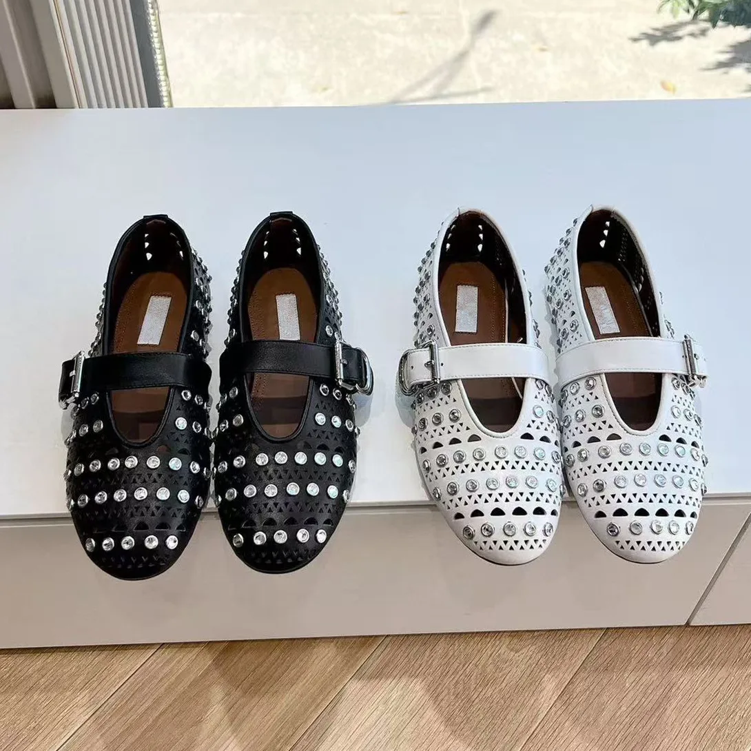 

Новые женские летние сандалии 2026 года с алмазной огранкой, перфорированные, сетчатые, на плоской подошве, в стиле Мэри Джейн