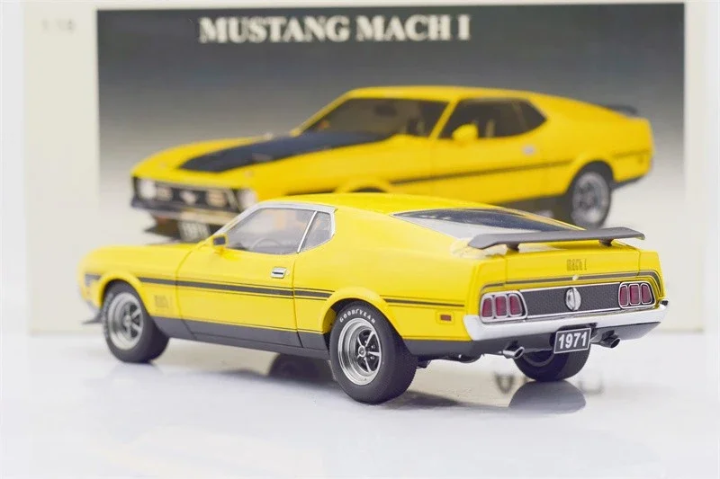 Autoart 1:18 Mustang MACH I 1971 Simulation Limited Edition All Open Alloy Metal Static Car Model Toy Gift