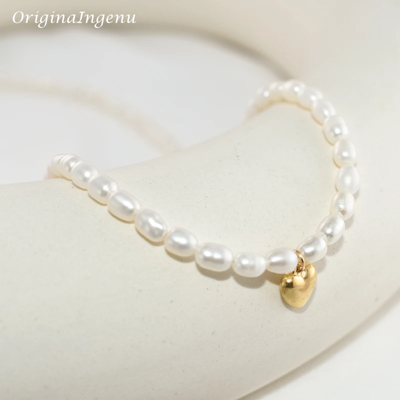 Naszyjnik z naturalnych pereł wypełnionych 14-karatowym złotem Dainty Heart Charm Naszyjnik Minimalizm Odporna na potzenie biżuteria Boho Naszyjnik damski — zdjęcie 5
