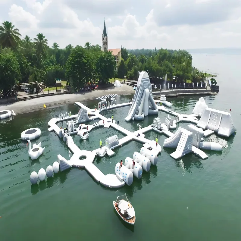 Commercial Customized Inflatable Water Park Inflatable Sea Water Play Equipment Park Inflatable Floating Water Games Park