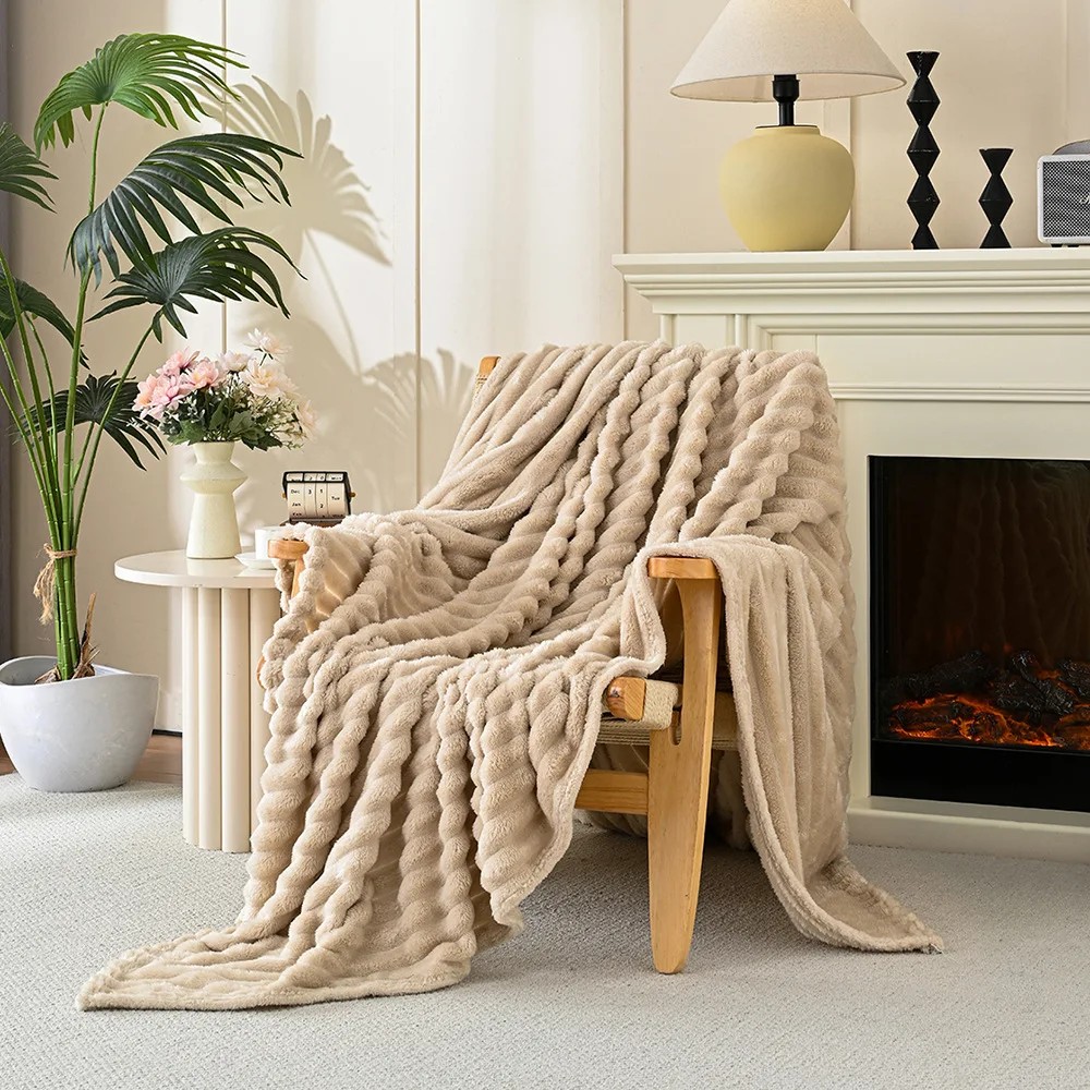 

Luxury Solid Color Multifunctional Rabbit Velvet Blanket Winter Soft Thick Warm Flannel Used For Bedroom Living Room Blankets