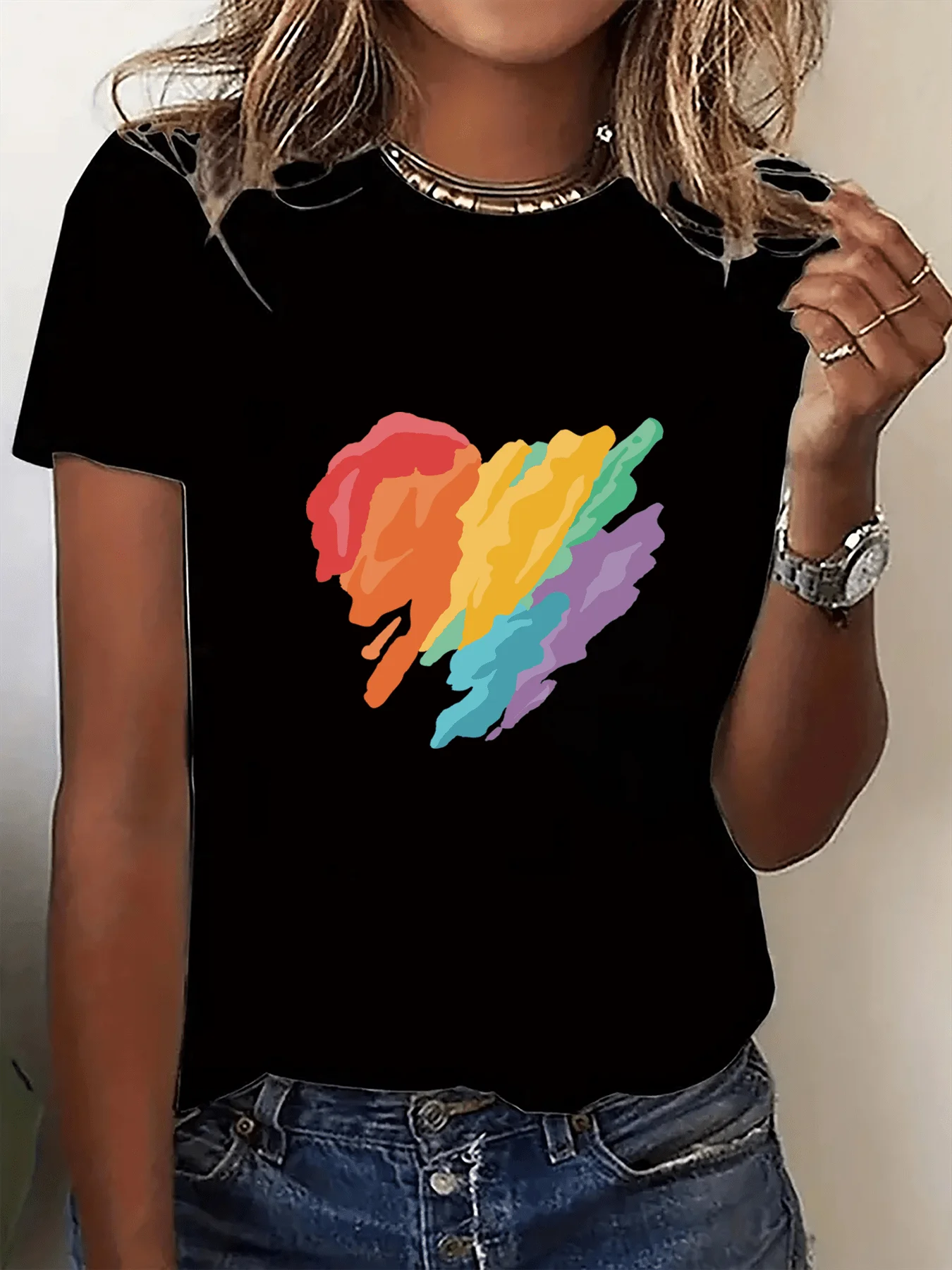 เสื้อยืดลำลองฤดูร้อนสำหรับผู้หญิง ชุดลำลอง ผ้าลายพิมพ์สนุกสนาน แขนสั้น คอกลม เสื้อผ้าลายพิมพ์