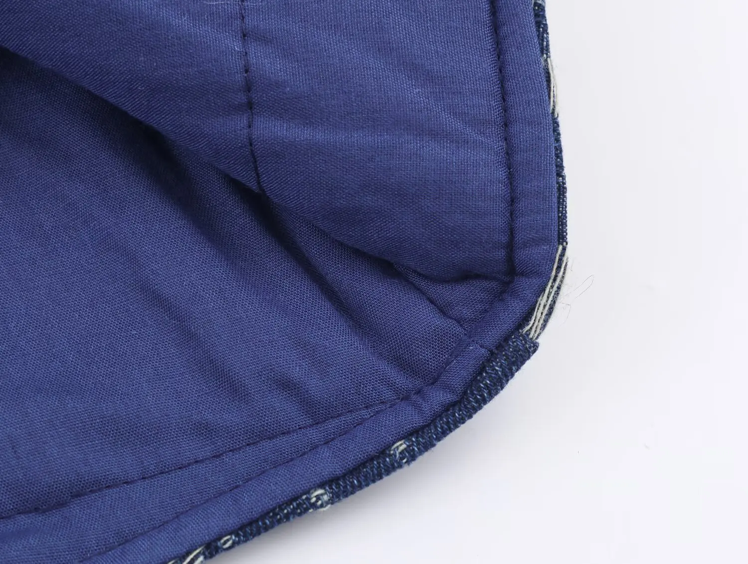 2025 new women's European and American style fashionable versatile beaded denim effect cardigan cotton coat