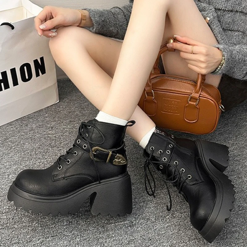 من المألوف الأكثر مبيعا ومتعددة الاستخدامات عالية الكعب حذاء من الجلد النساء أنيقة شتاء جديد 2025 أحذية الموضة مثير مكتنزة التمهيد #4