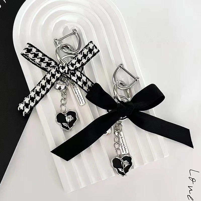 French Bowknot Keychain Black Love Rose Phone Chain Headphone Case Pendant Camera Charms Bag Decor Car Keyring