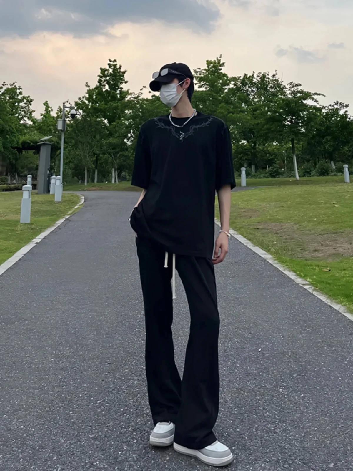 

Cleanfit Black Ice Silk Men's Summer Thin Hanging Sense Flared Pants High Waist Casual West Pants Loose Fit Low Waist Long Tr...