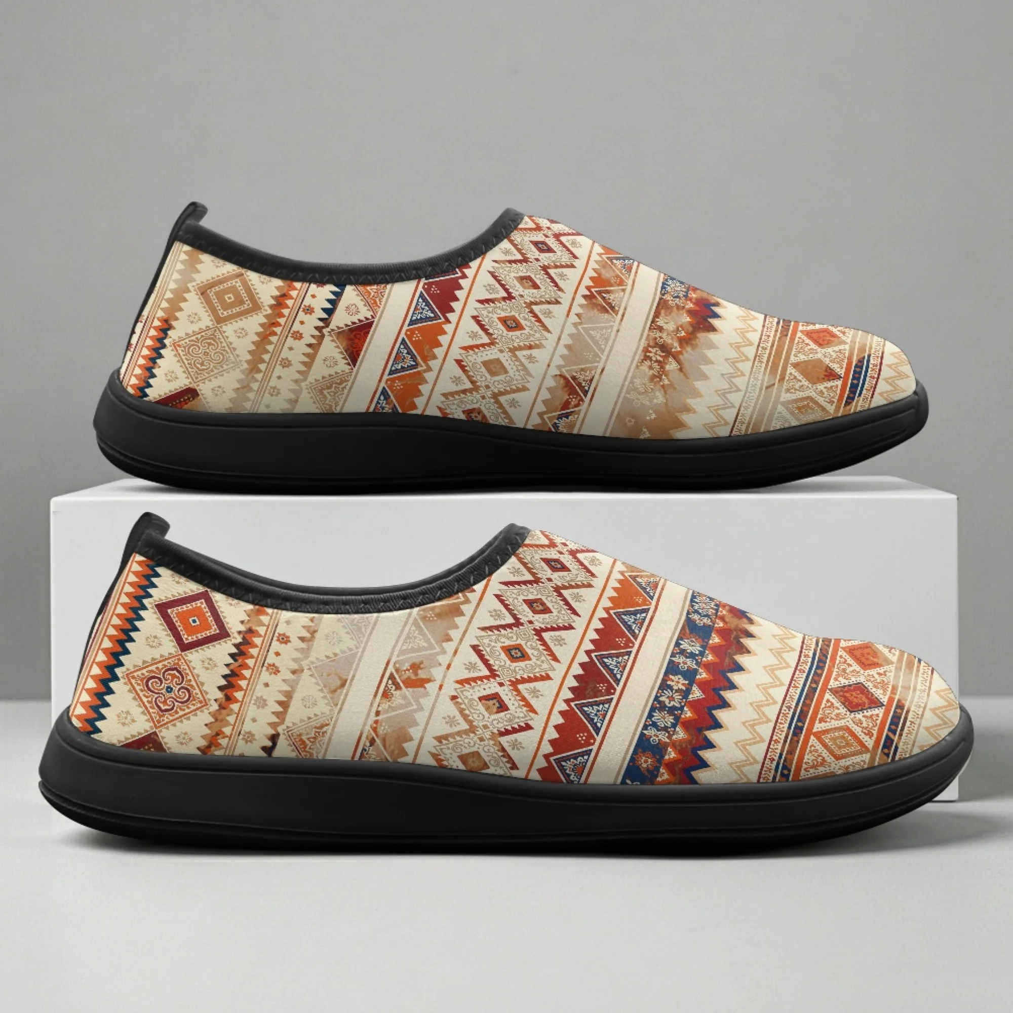 

XIXIRIMIDO Slip-on Wide-toed Shoes Aztec Print Men's Breathable Mesh Shoes Womens Fashion Summer Sneakers Walking Shoes 36-46