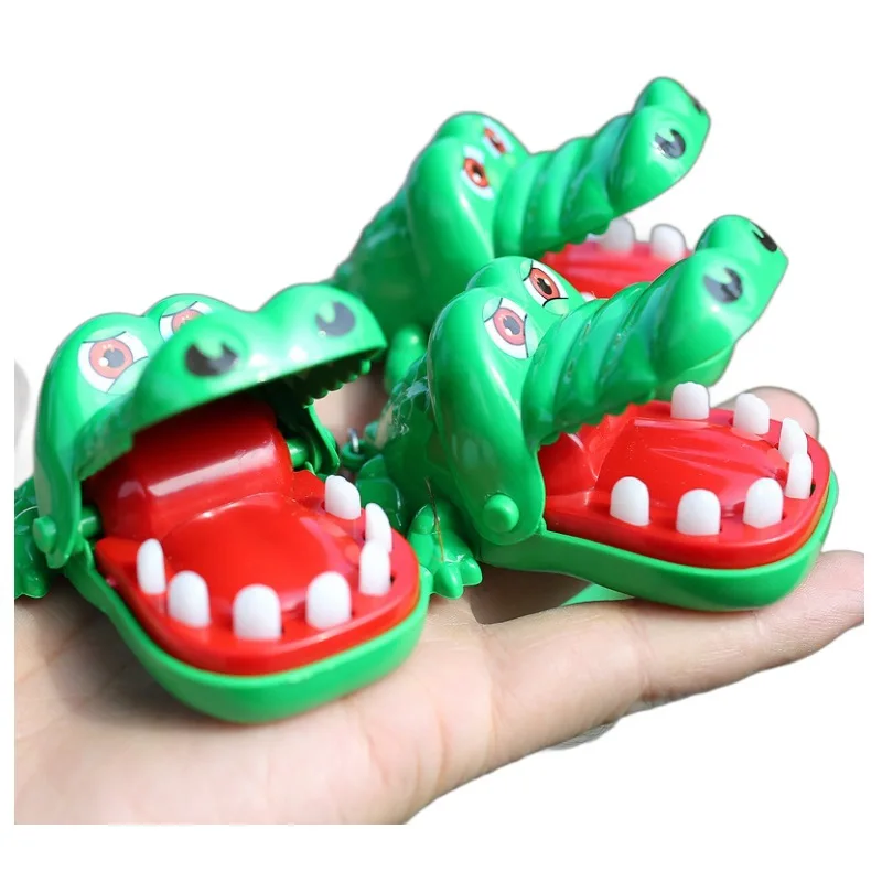 

5PCS Funny Prank Gadgets Crocodile Teeth Toys Game For Kids Alligator Biting Finger Dentist Small Gifts Keychain Party Favors