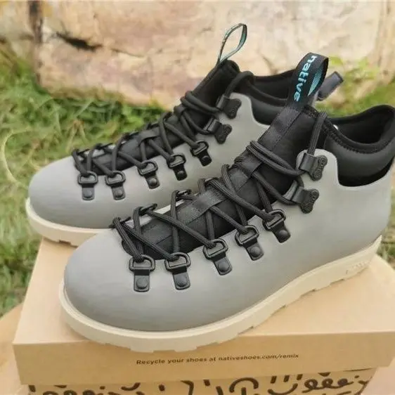 Outdoor Hiking Shoes Non-slip Breathable Men's and Women's Hiking Shoes New Style Hiking Shoes Water Shoes