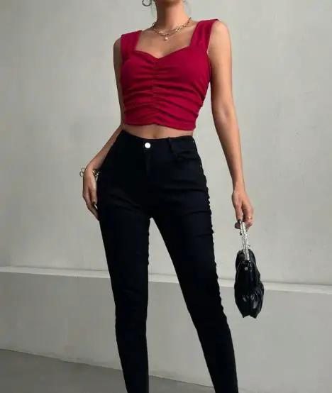 

2026 Summer New Fashion Casual Pleated Square Neck Camisole Base Shirt Slim Fit Chic Top for Women