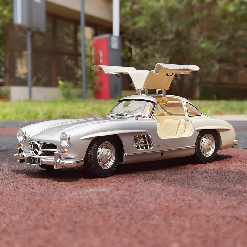 Coche deportivo de aleación Vintage 1:18 300SL, modelo de Metal fundido a presión, vehículo Retro clásico, modelo de coche, simulación de sonido y luz, juguete para regalo para niños