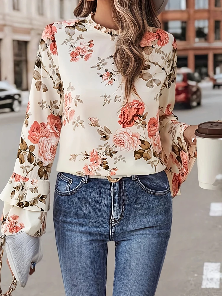 おしゃれな春夏レディース花柄ベルスリーブカラーシャツエレガントな雰囲気カジュアルウェア