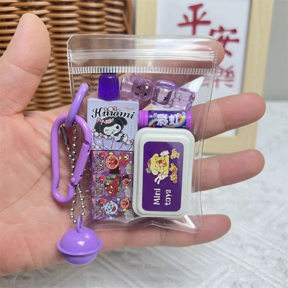 random contents Creative Mini Food Toys Capsule Machine Keychain Bag Fun Personalized Keychain Pendant Gifts for Friends