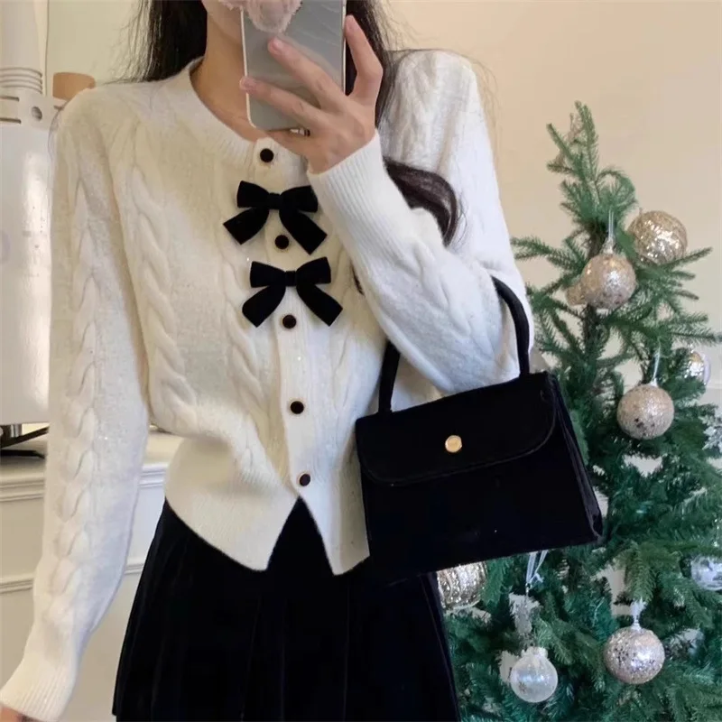 Cardigan Women Sweater 2025 New Fashion Autumn Round Collar Twist Bow Bright Silk Solid Color Knitted women's Sweater Clothing