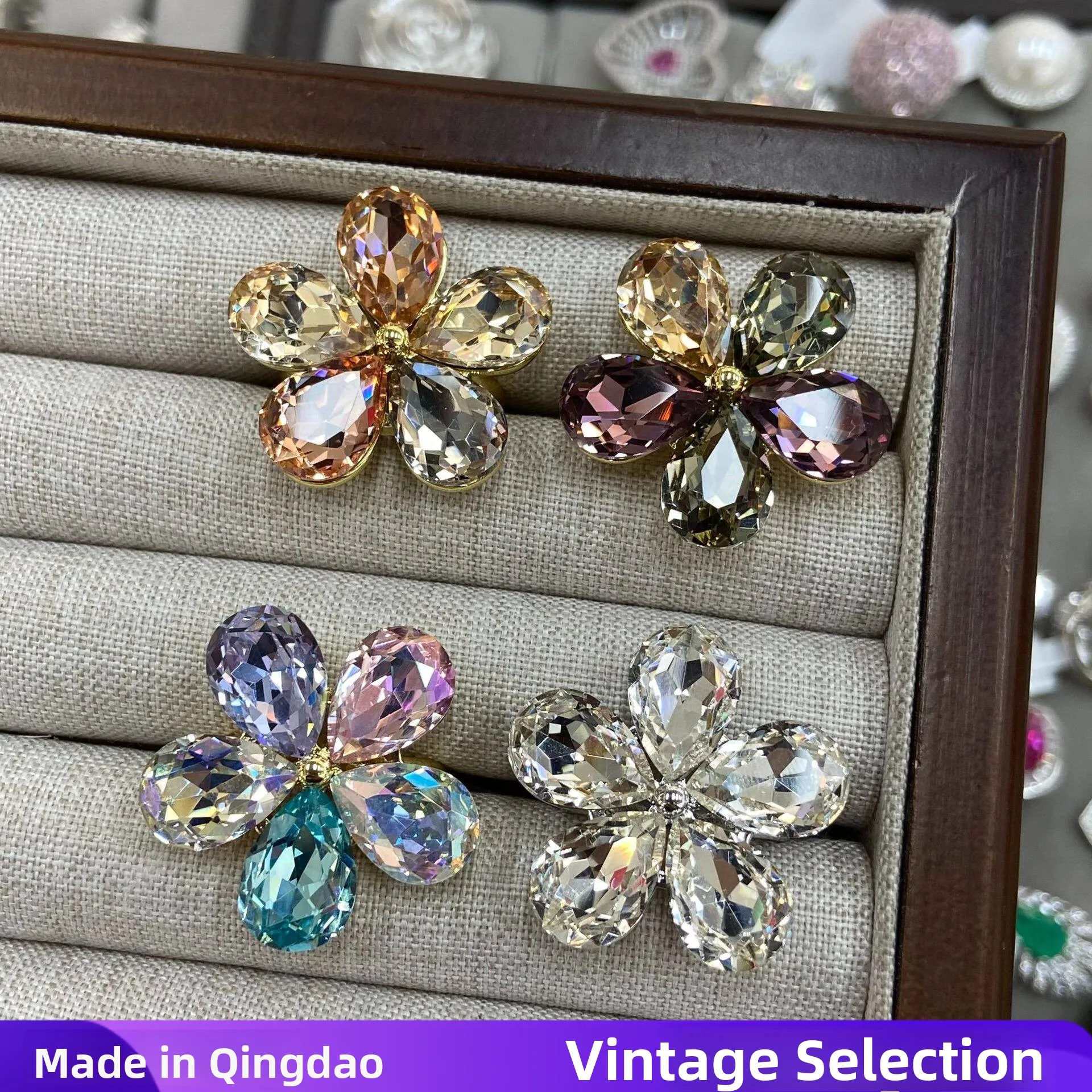 

Exaggerated Five-Petal Flower Rings Fashionable Retro Versatile Personality Rings Luxury Feelings Advanced Sense