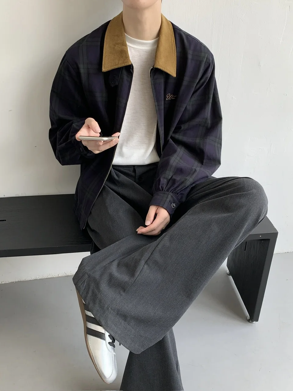 

Retro American Plaid Corduroy Jaet Men's ort Design Vintage Outerwear Top Youth Loose Fit Long Sve Zipper Closure