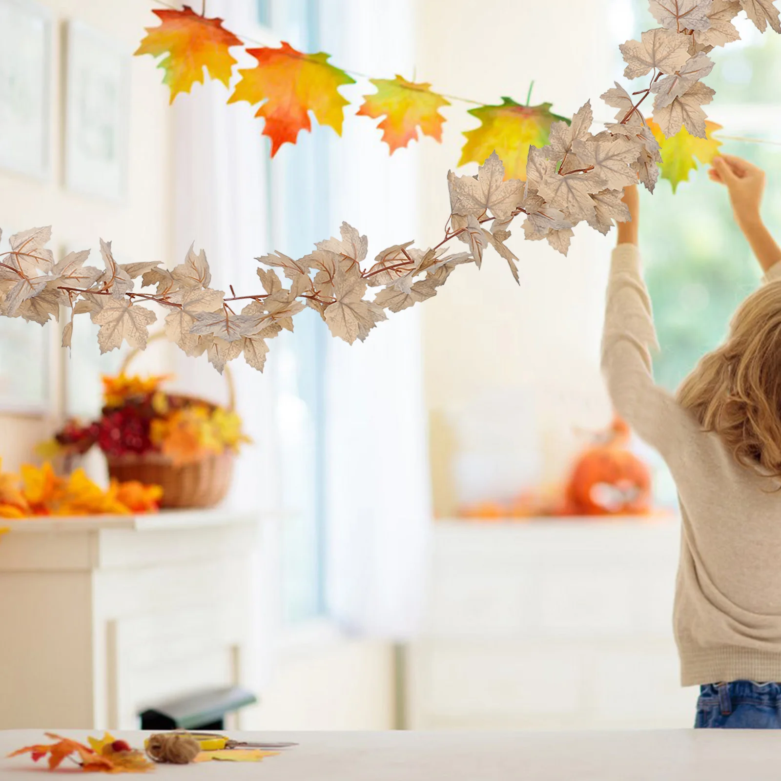 

2pcs Artificial Maple Leaf Garland Fake Autumn Maple Vines For Thanksgiving Halloween Decor Mantle Fireplace Party