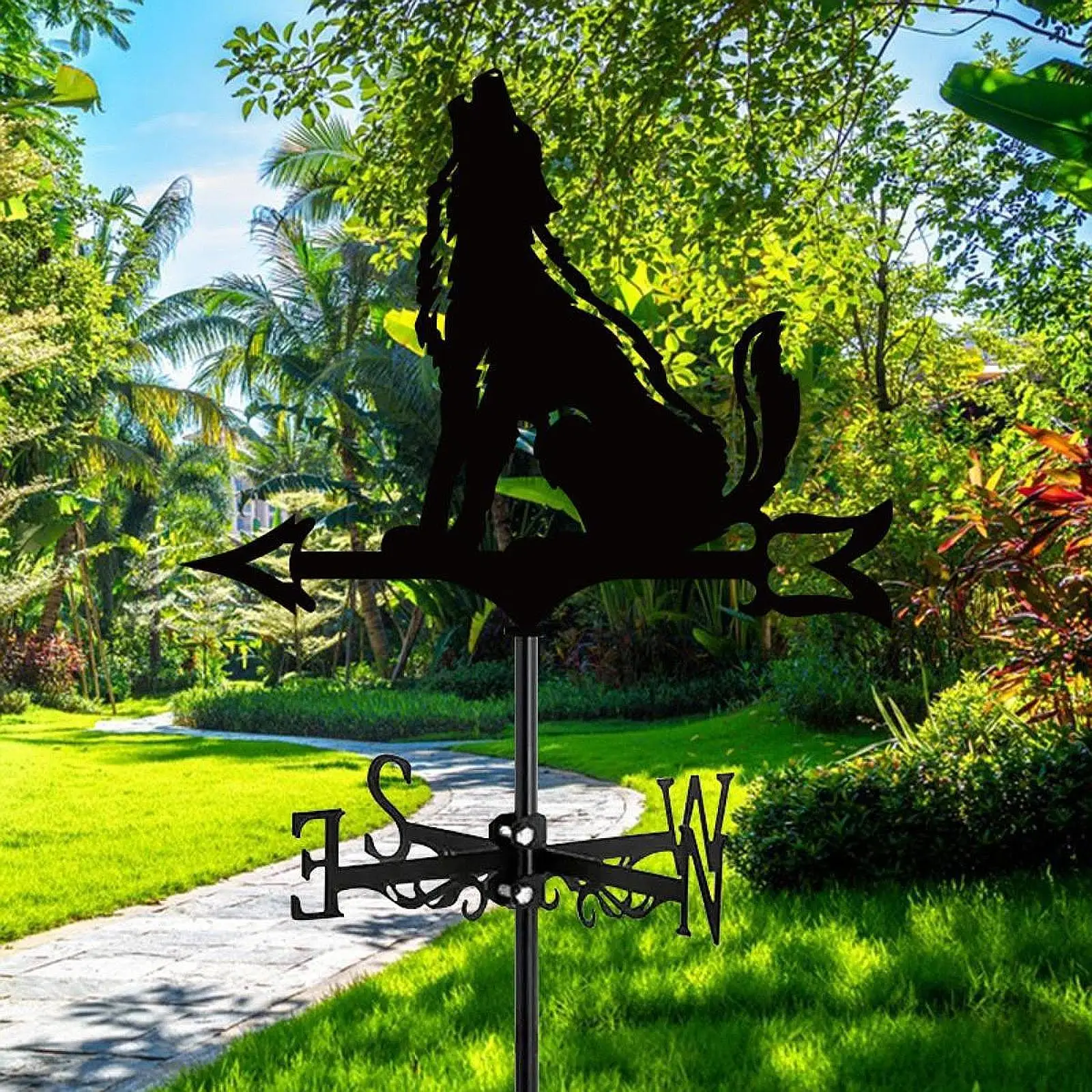 

Metal Howling Wolf Figurine Wind Vane Garden Decoration Decorative Wind Direction Indicator for Sheds Fences Heavy Duty