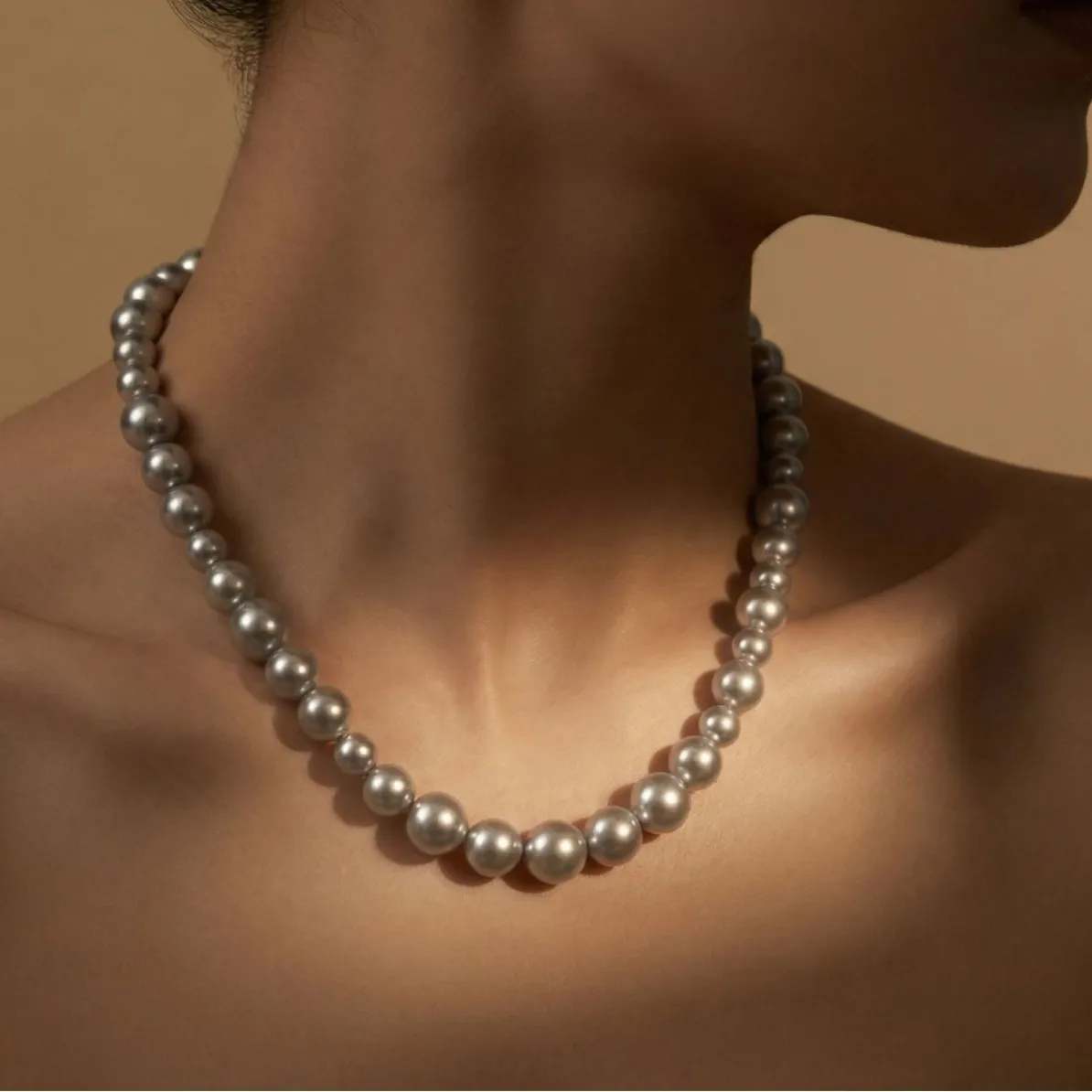 Korean niche personality retro positive circle silver gray real much hemp imitation home pearl size irregular interval necklace