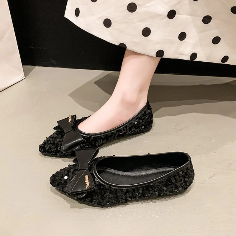 أحذية باليه مسطحة لامعة مطرزة للنساء أحذية ماري جينس مع أحذية نسائية أنيقة مرصعة بالألماس على عرض أحذية الحفلات للسيدات #6