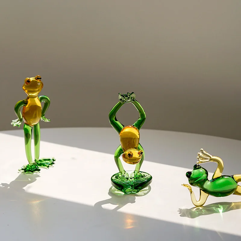 

Ins Desktop Lovely Healing Glass Crafts Figurines Miniatures Christmas Decoration Mini Frog Crystal Ornaments Figurine Interior