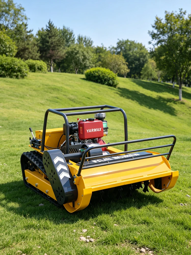 Maßgeschneiderter 15-PS-Schlegelmäher, Dieselmotor, kleiner Roboter, Grasschneider, Schnittbreite 800 mm/1000 mm/1200 mm, ferngesteuerter Raupenrasen
