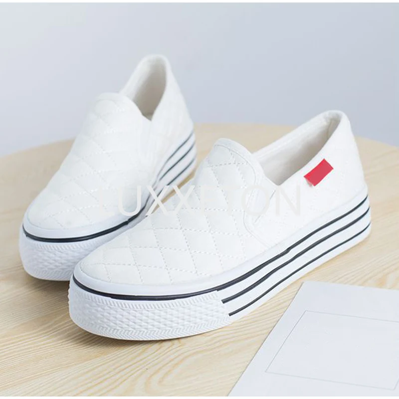 2023 New Flat-bottomed Increased Solid Color Canvas Shoes Casual Light Elastic Vulcanized Sneakers Canvas Shoes for Women