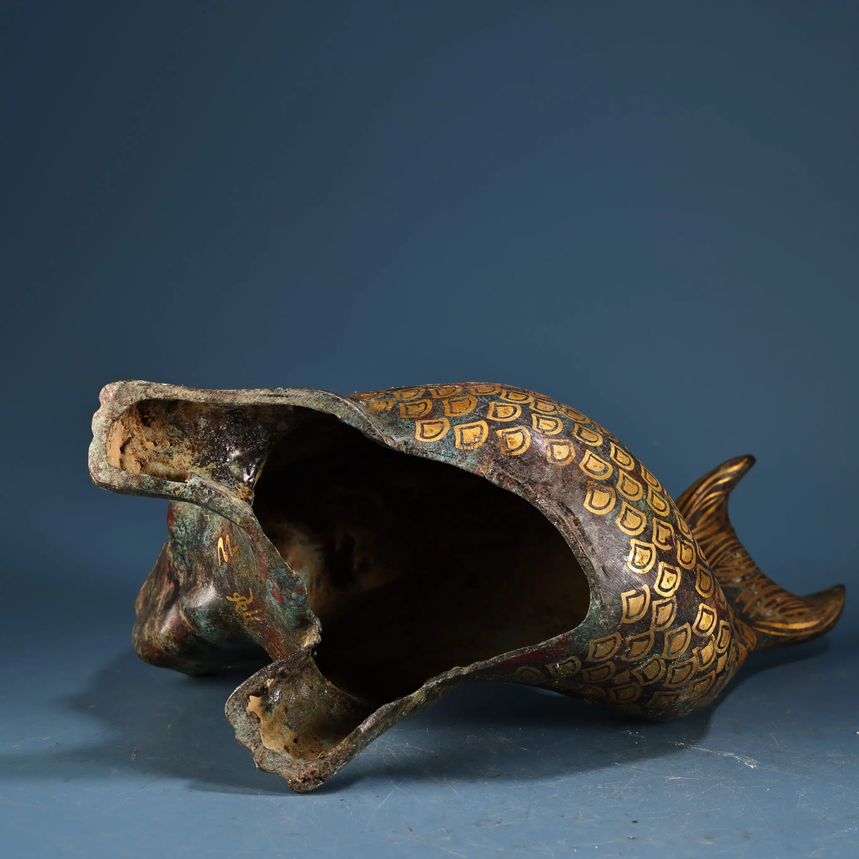 Tibet Folk Old Bronze Gilded Inscription Oracle Bone Script Pattern Dragon Head Fish  Statue Divine Beast Statue Amass wealth