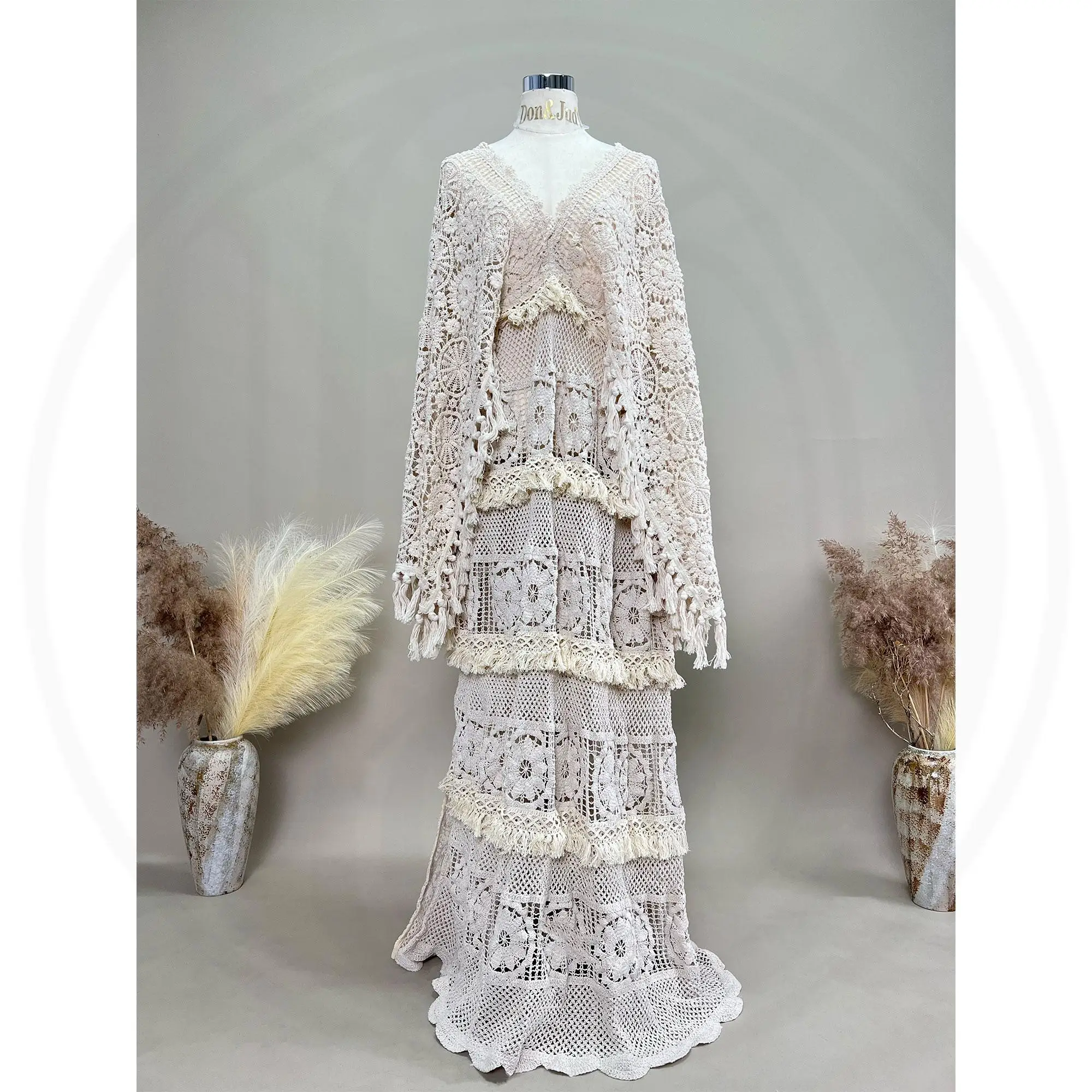 

Don&Judy Pregnant Woman Dress For Photography Boho Style Baby Shower Clothing Long Sleeves Lace Gown