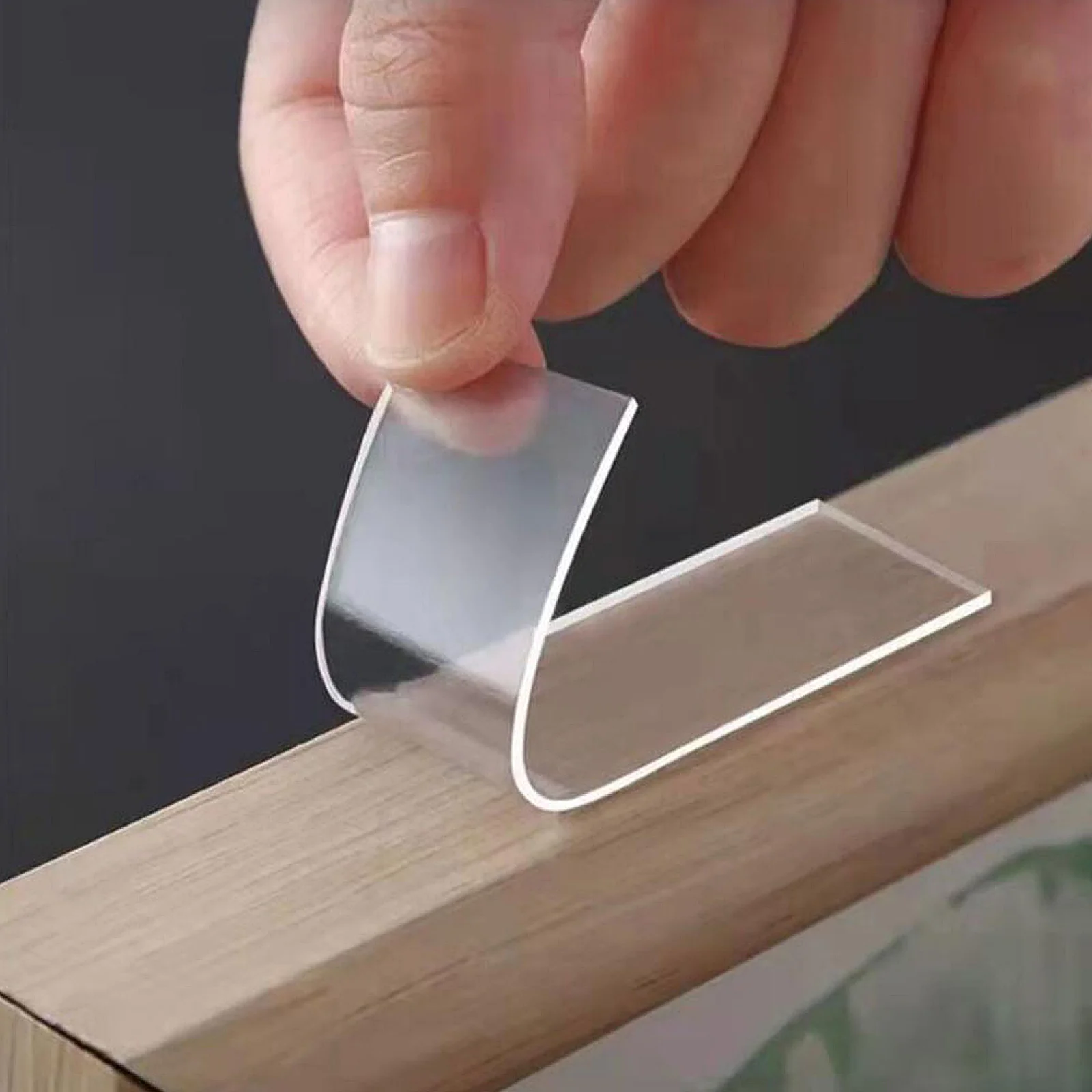 120Pcs Double-Sided Tape Pads Transparent Easy Use Pads Strong Adhesive Tape Sticker for Party Photo Frame Wall