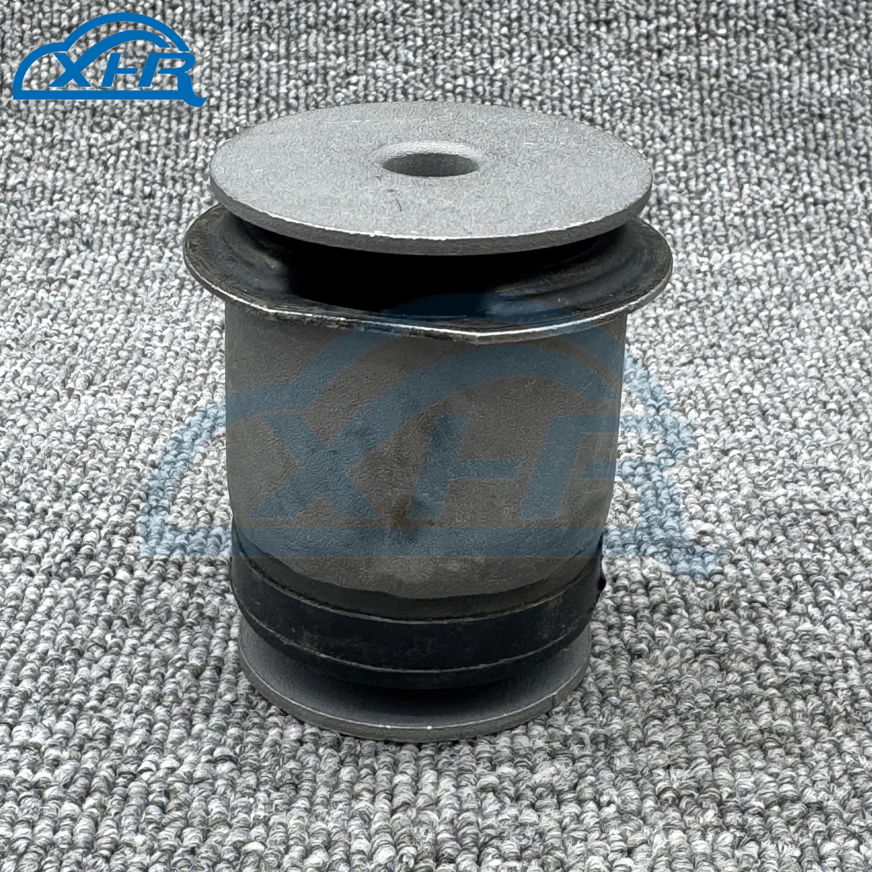 

1PCS 20914914 Rear differential carrier bushing for Chevrolet Captivals OPEL Andra Equinox Torrent Terrain