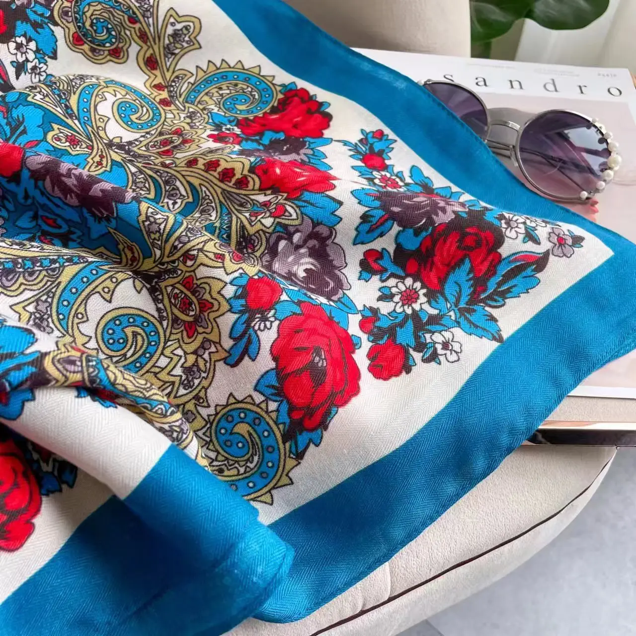 110*110cm Russian Style Floral Print Square Scarf Women Luxury Flower Printed Bandana Shawl Handkerchief Babushka Head Wraps