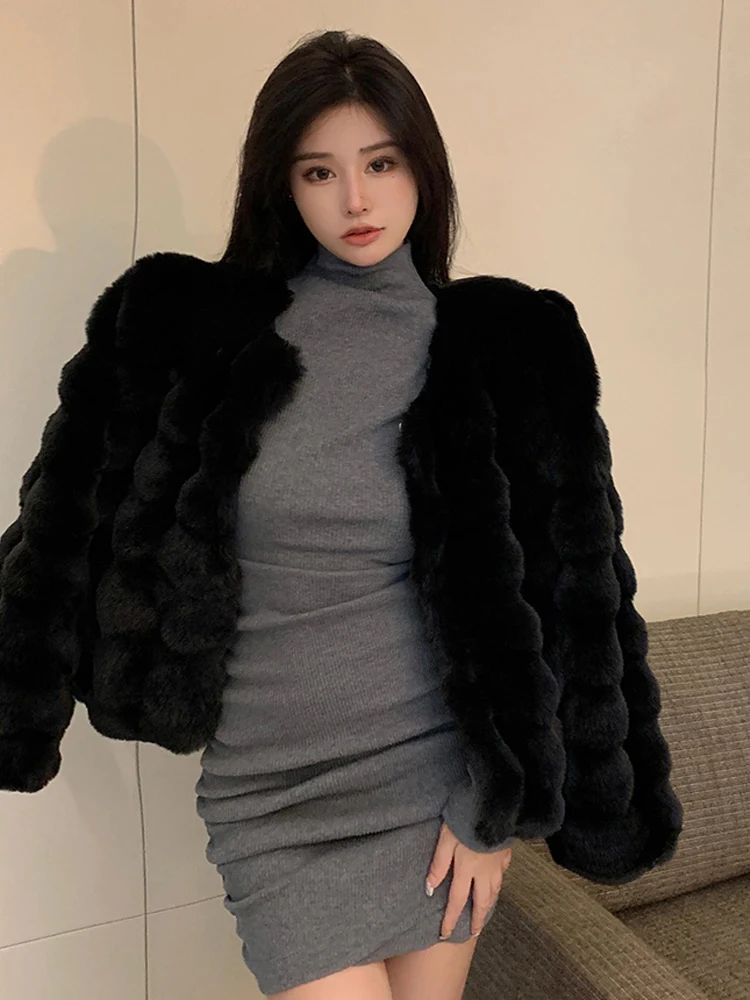 2024 New Fashion Imitation Rabbit Hair Coat Women Winter Warm Luxury Fur Jacket Plus Size Outwear Female Vest Coats Beige