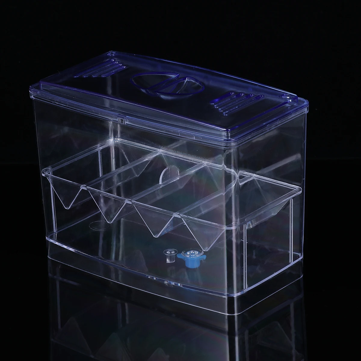 

Fish Hatching Box Transparent Functional Small Size M Spawning Incubator Prevent Adult Attack Improve Juvenile Survival Fish