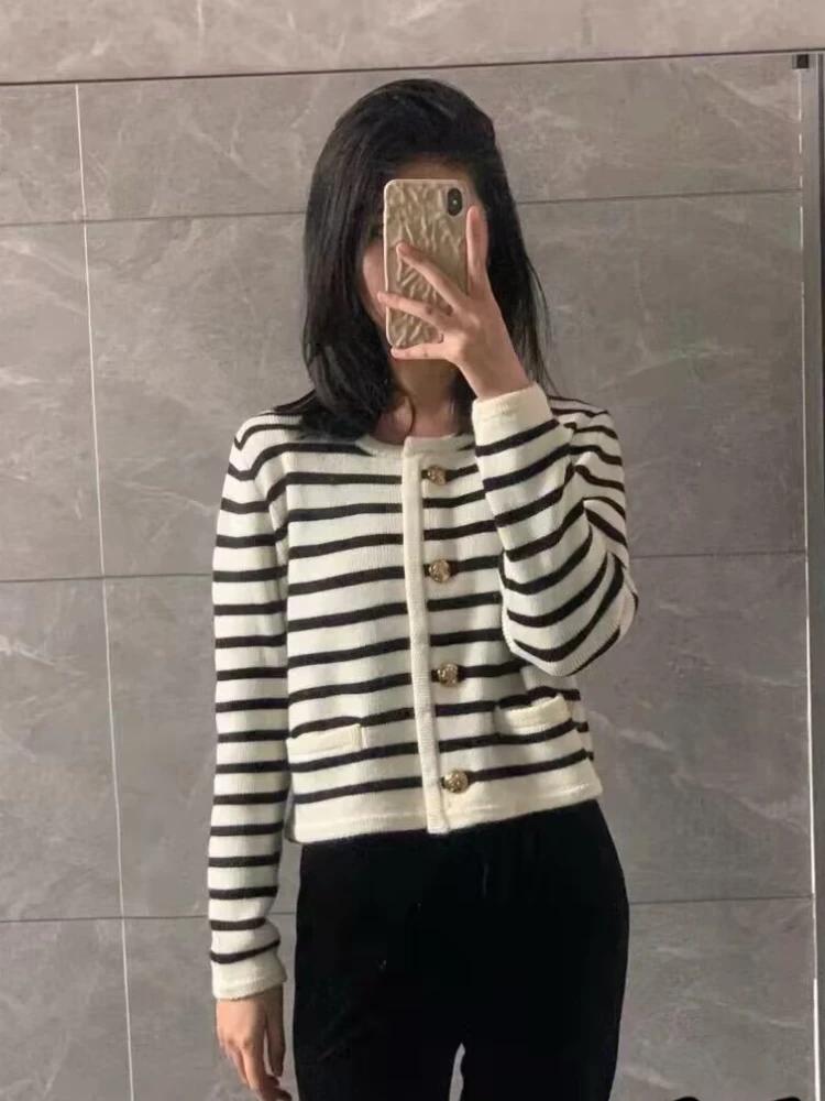 Женский полосатый кардиган с длинными рукавами и круглым вырезом на пуговицах, вязаный женский осенне-весенний вязаный однобортный кардиган, корейские короткие свитера