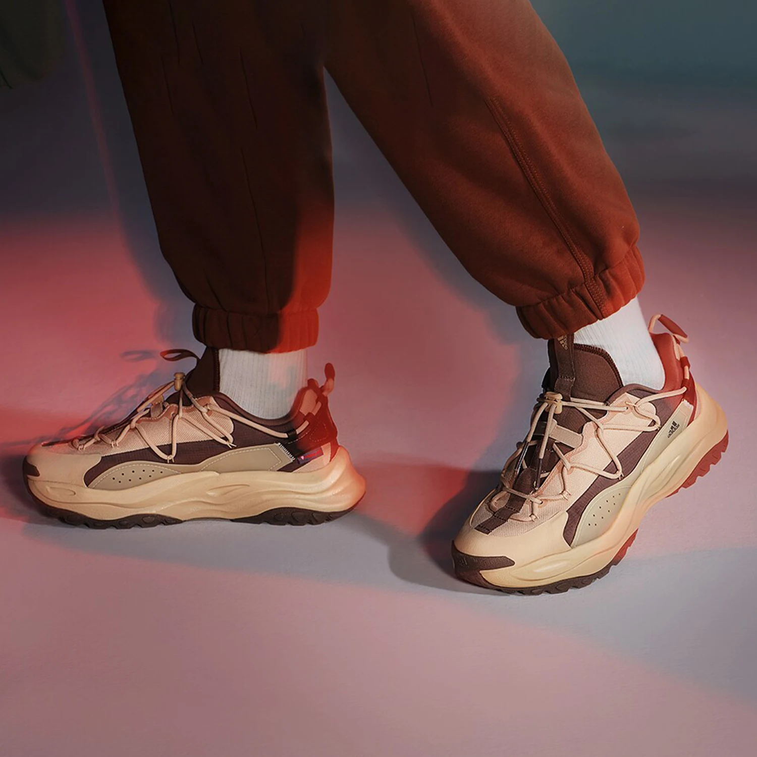 

Adidas genuine MAXXWAVY men's and women's lightweight, wear-resistant, and shock-absorbing casual shoes IF6479