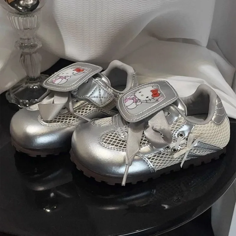2025 Hello Kitty Anime Kawaii Sanrio verano dulce tablero zapatos lindo dibujos animados bebé Clamshell tablero zapatillas encantadores regalos Juguetes