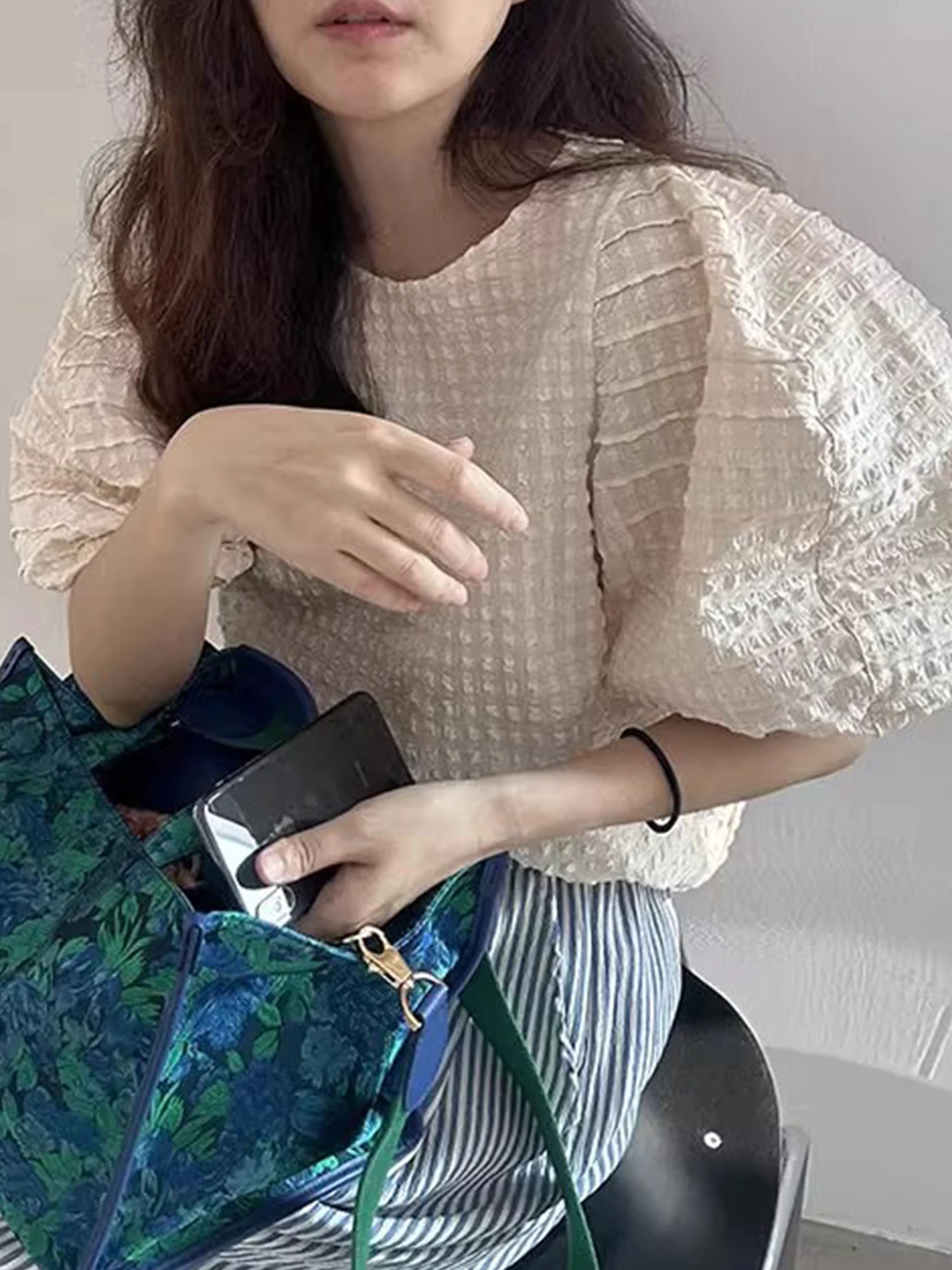 

Liangliang Home Chic round Neck Bubble Sleeve Shirt Women's Loose Korean Style Summer New Fashionable Top Polyester Fiber