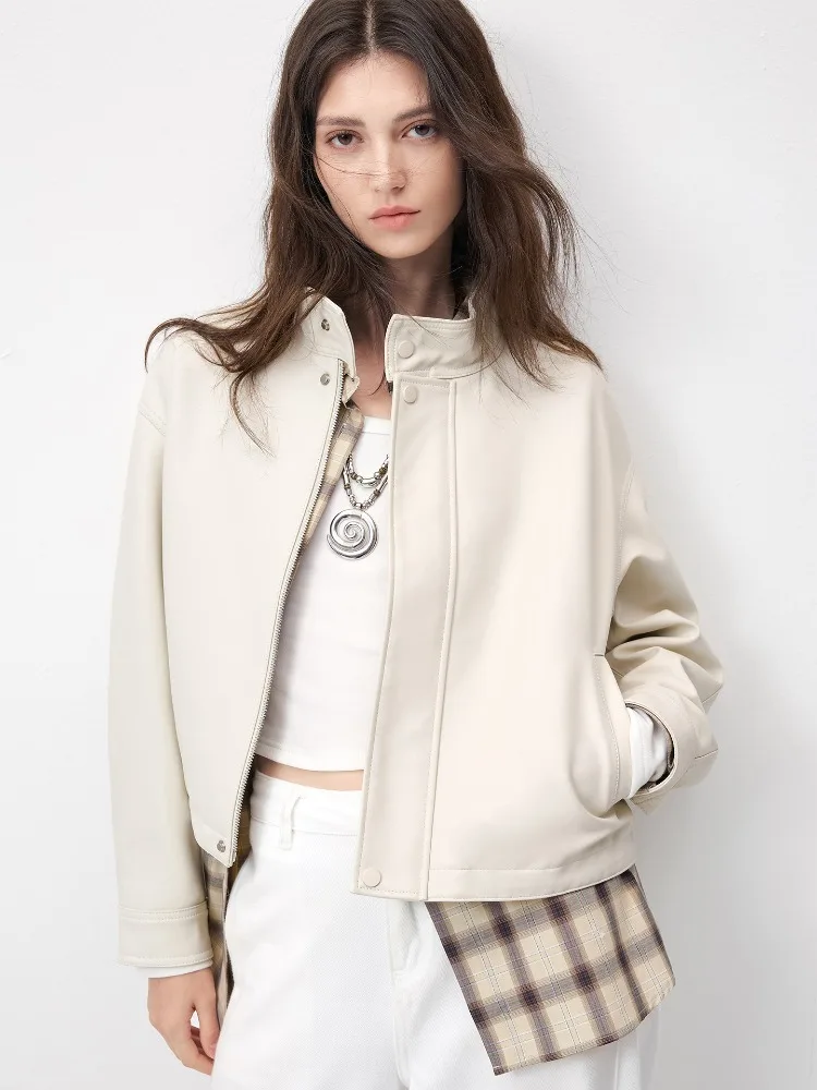 Chaqueta de cuero con cuello alto de piel de oveja auténtica para mujer, elegante abrigo de cuero beige y blanco, chaqueta corta estilo motero para mujer.