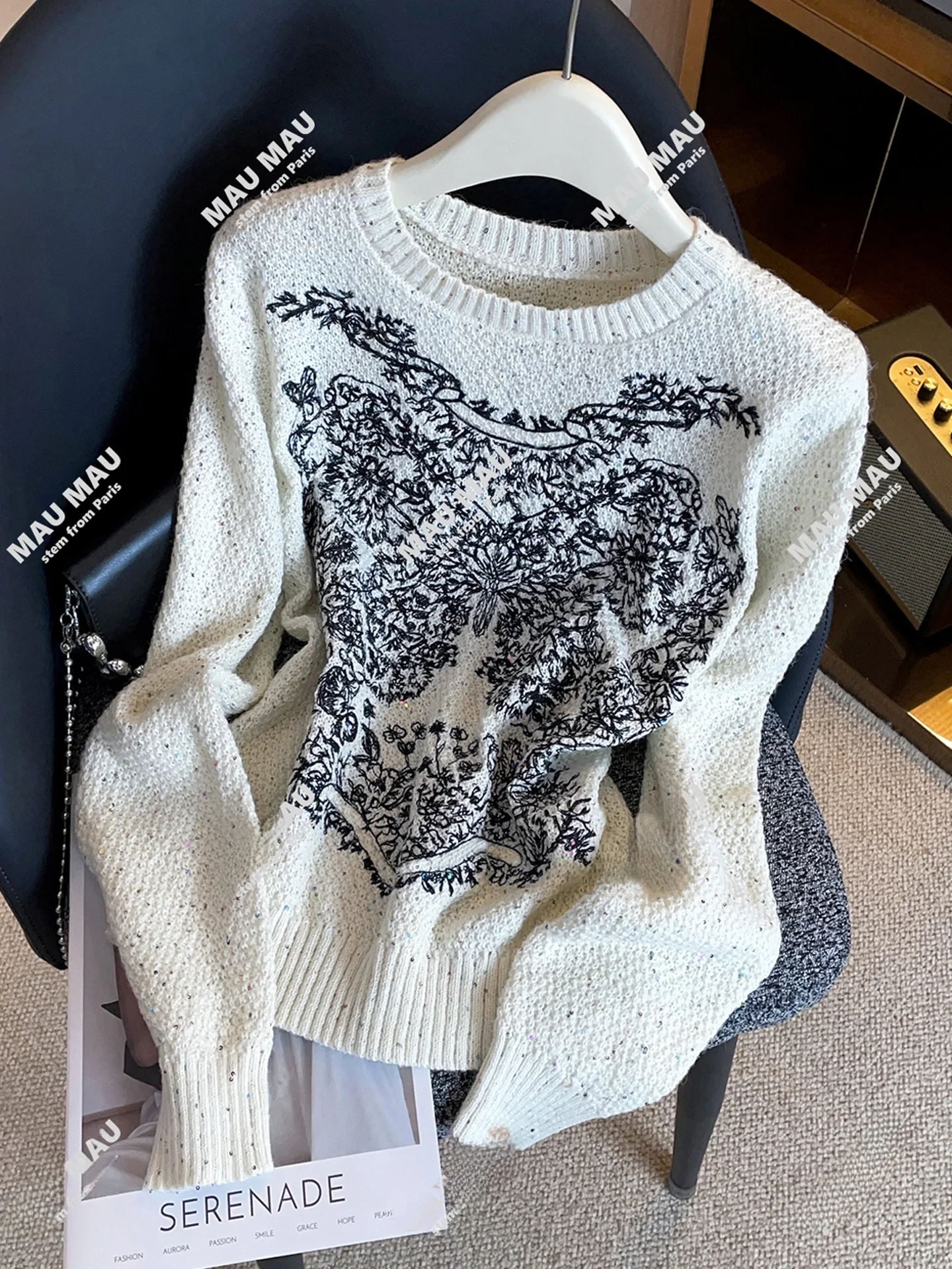 

Gold ine Lace up Knitted irt for Women Casual Sle Fall Faion South Oil High End Collection 2025 Simble Trendy Top