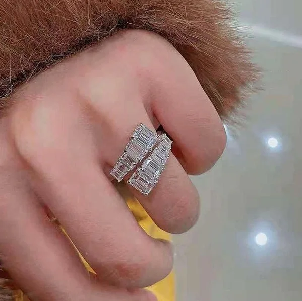 Serpent Chic, Budget Bling