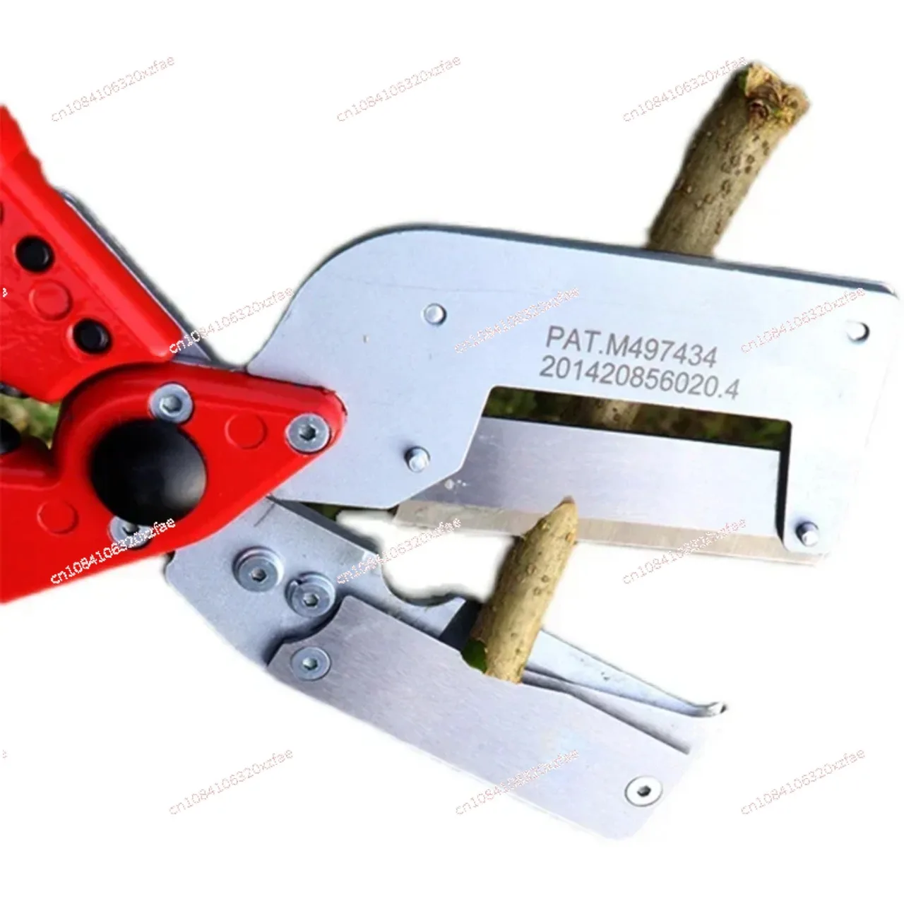 Grafting machine is a new tool for grafting J60 imported fruit tree seedlings