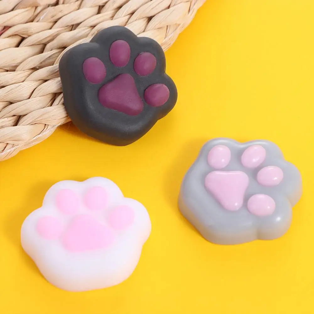 

Mini Cat Paw Squeeze Toy Soft Silicone Fish Pinch Decompression Toy Lovely TPR Fidget Sensory Toys For Kids Adults Gift