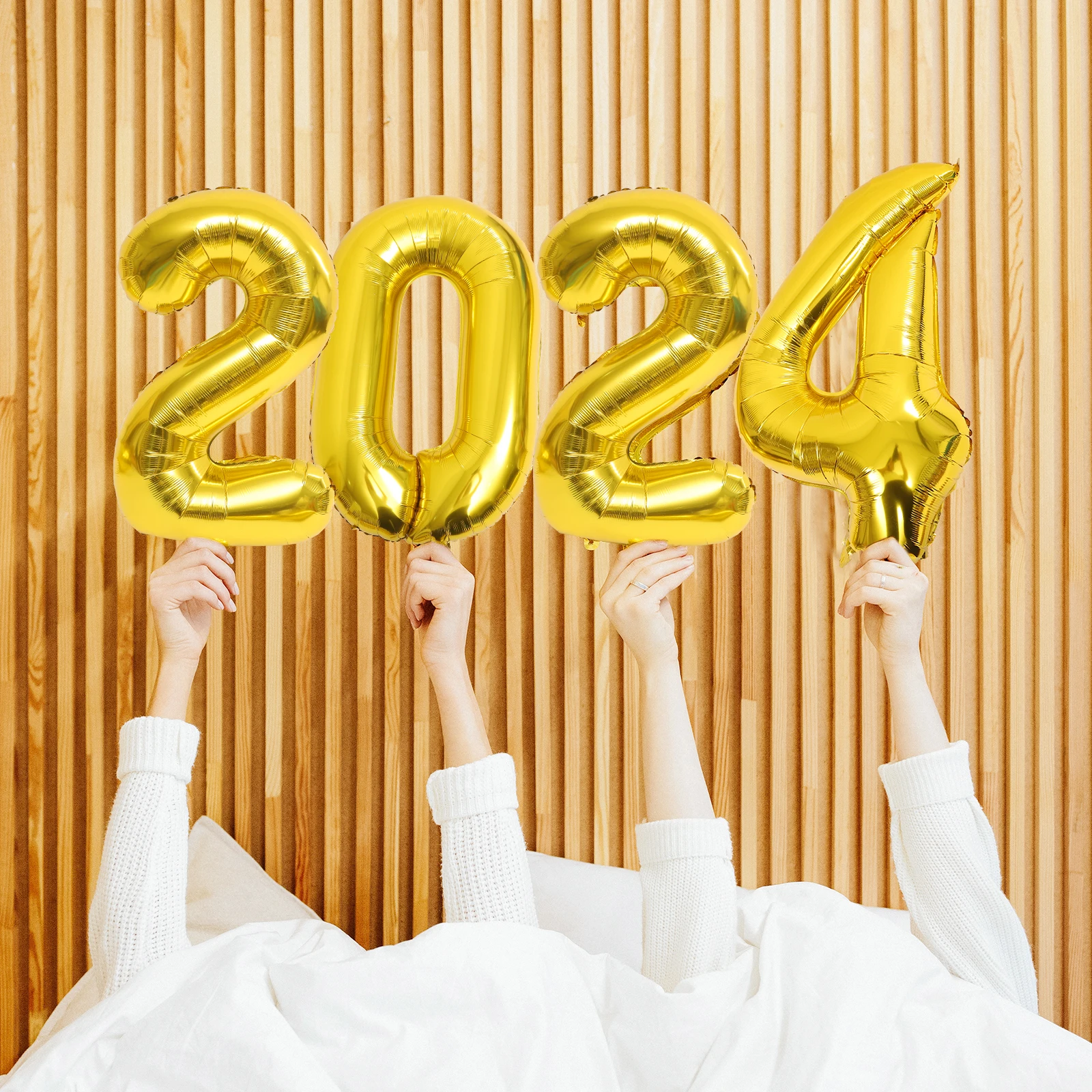 

28Pcs Party Balloons Decorative Balloons Set New Year Party Supplies New Year Eve Balloons Party Layout Decoration Ornaments