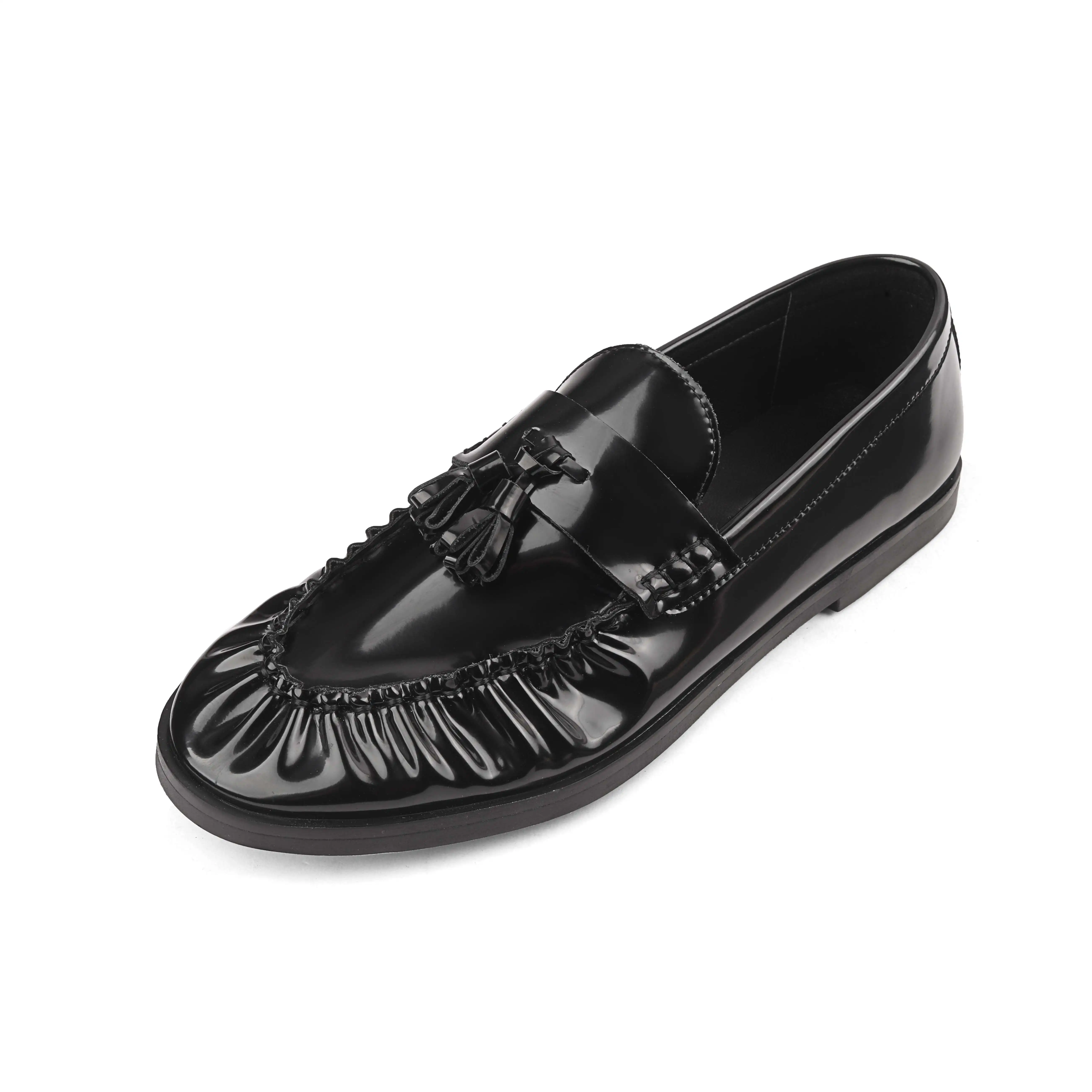 Cowhide Slip-On Loafers - Retro Low Heel Pleated Women Pumps