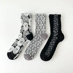 Women Socks Floral Embossment Harajuku Vintage Streetwear Cotton Long Socks Ethnic Fashion Lolita Kawaii Cute Middle Tube Socks