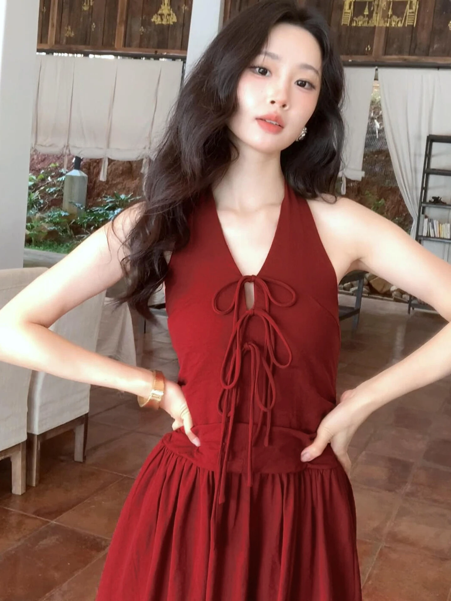 Rouge v-ne suspendu Ne Dr femmes été 2025 nouveau Design sensuel épicé taille couchée longue Dr doux japonais Sle