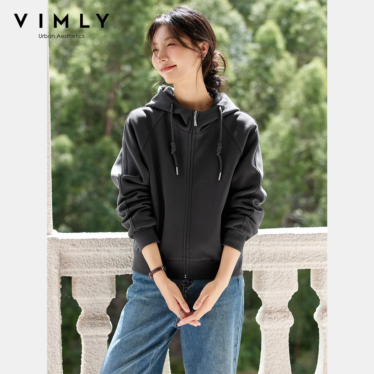 

VIMLY Woman Long Sleeve Jackets Autumn 2025 Casual Hooded Loose Pockets Female Jackets Sporty Pleated Zippers Ladies Coats A2353